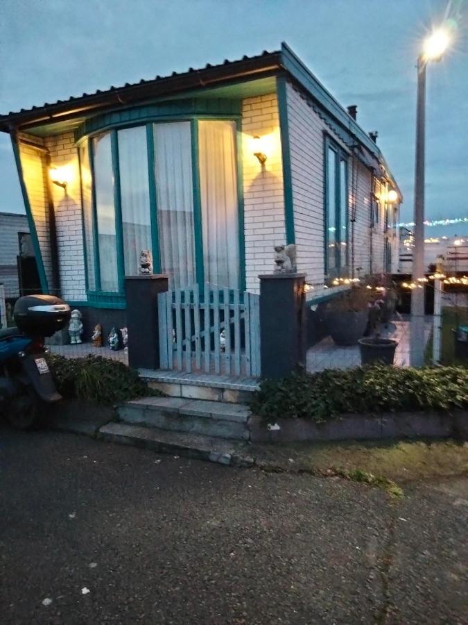 Chalet Aan Zee Hotel เดอฮาน ภายนอก รูปภาพ